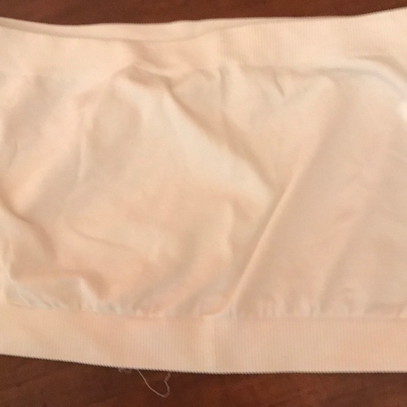 2 bandeau tops - Picture 3 of 3